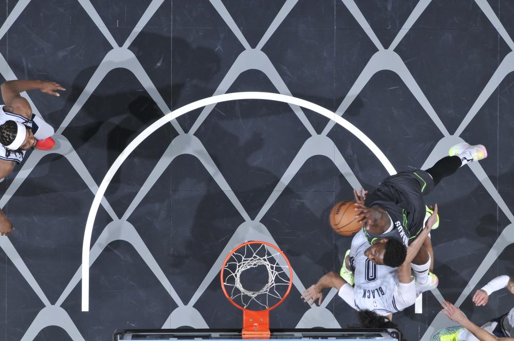 打下坚实基 打下坚实基