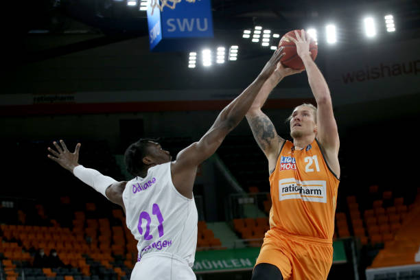 罗那也曾采 罗那也曾采